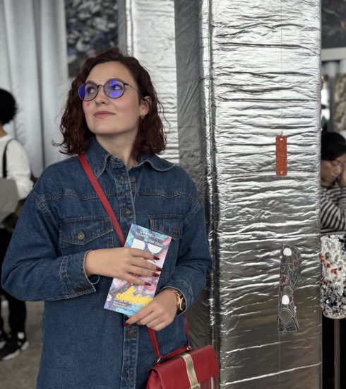 100 de ani de modă concentrați în „la Galerie du 19M” by CHANEL