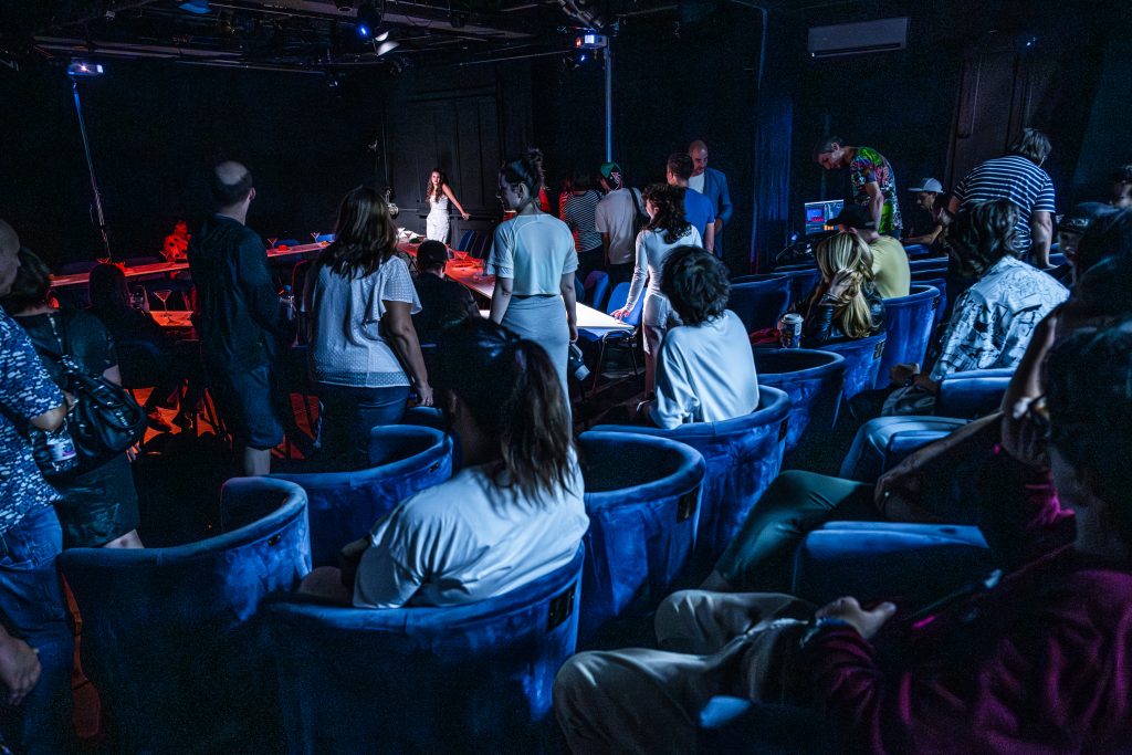 Arta care vindecă rușinea: un dialog cu Alina Pietrăreanu despre corp, ecofeminism și puterea comunității